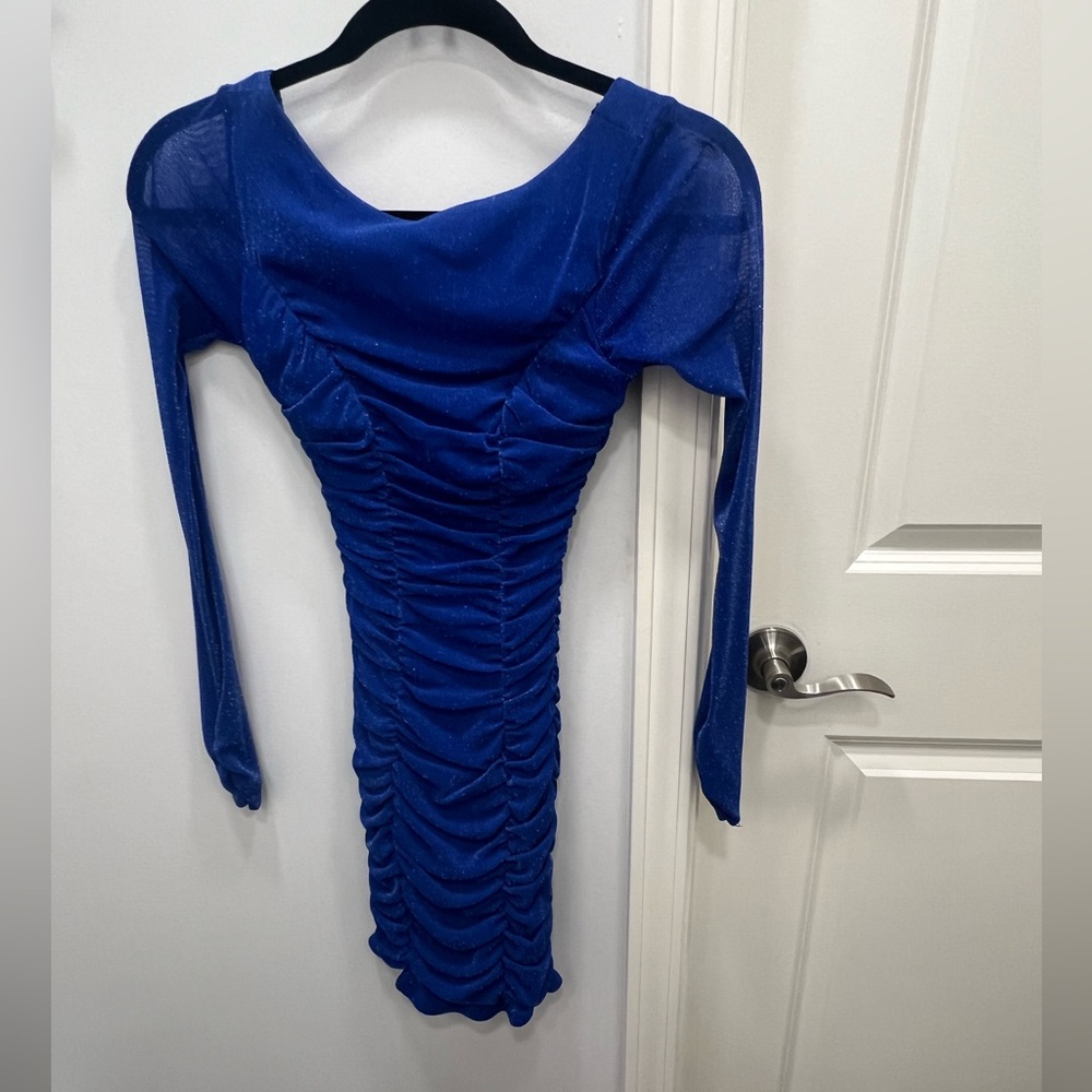 JUST TRY ON and you will love! Dillards, small, party dress